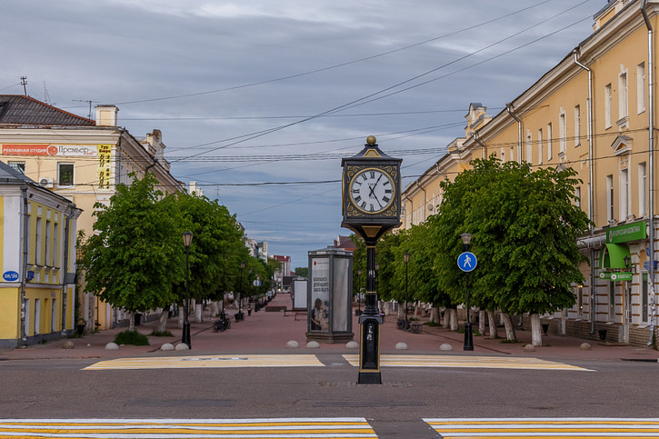 Трёхсвятская улица